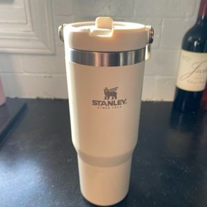 Stanley Iceflow Flip Straw 30 oz Tumbler